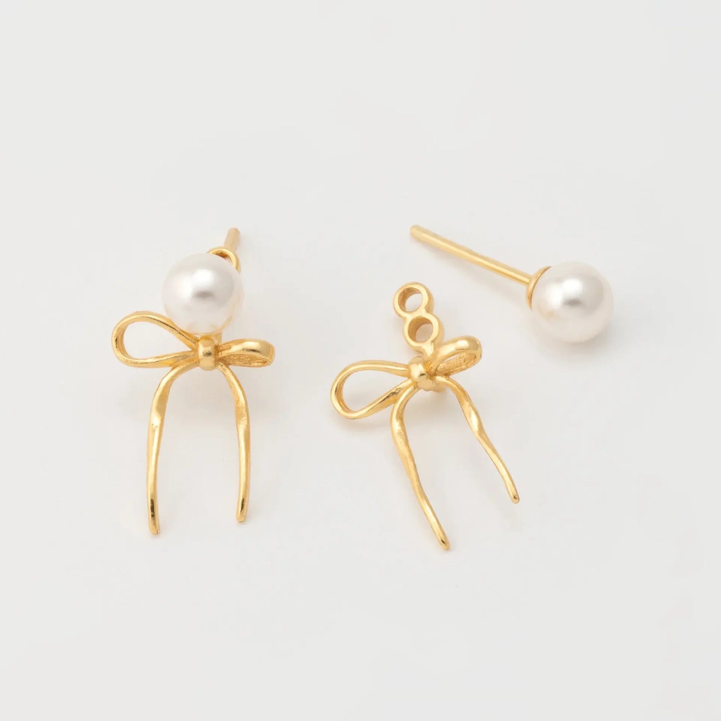 Vintage Bow and Pearl Earrings